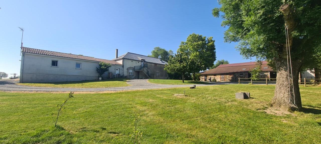 Le Logis Des Chons A La Campagne A Saint Hilaire Du Bois - Lys Haut Layon Le Plessis  Dış mekan fotoğraf
